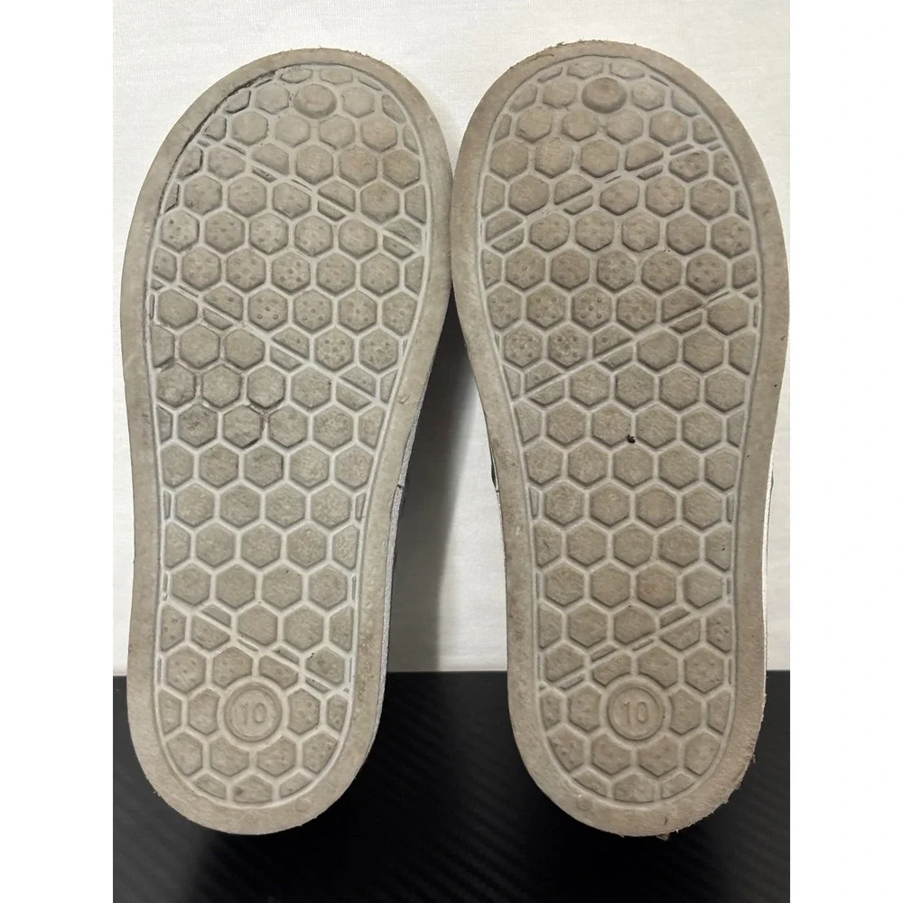 Cat & Jack Kids Grey Camo Slip On Water Shoes Perforated Clogs Size 10